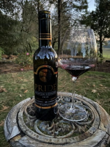alt="Pride Mountain Vineyards 2018 Cabernet Sauvignon bottle and glass"