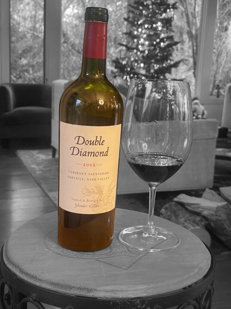 alt="Double Diamond Oakville Cabernet Sauvignon bottle and glass"